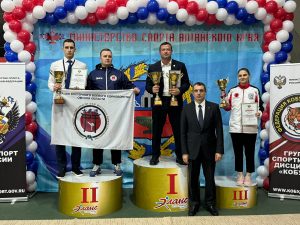 15 февраля в Барнауле, в спортивном центре "Эланс", прошли Чемпионат и Первенство Сибирского федерального округа по восточному боевому единоборству в группе спортивных дисциплин «кобудо».